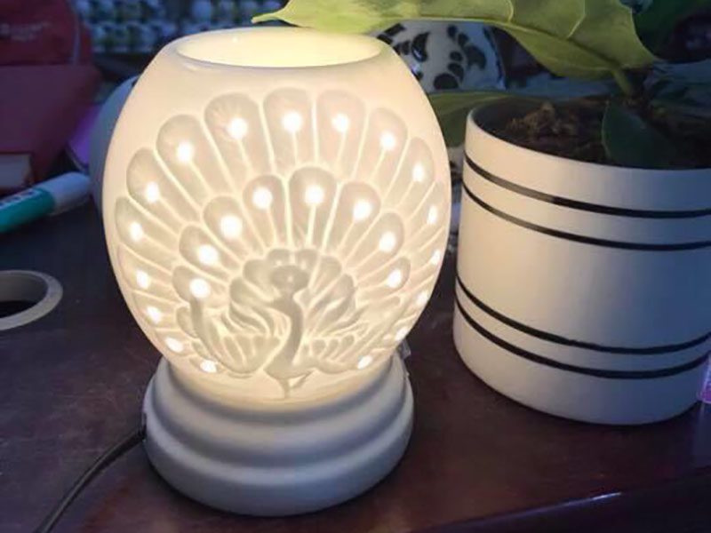 Đèn Xông Tinh Dầu Chim Công Size Lớn Màu Trắng