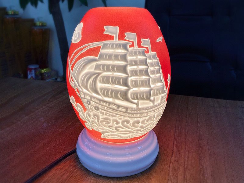 Đèn Xông Tinh Dầu Dáng Trứng Nổi Thuận buồm Màu Cam