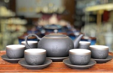 Bộ Ấm Trà Tử Sa Bát Tràng Tống PLT Đen Chỉ Bạc
