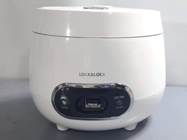 Nồi cơm điện L&L Mechanical Rice Cooker 0.8L - Màu trắng - EJR426WHT