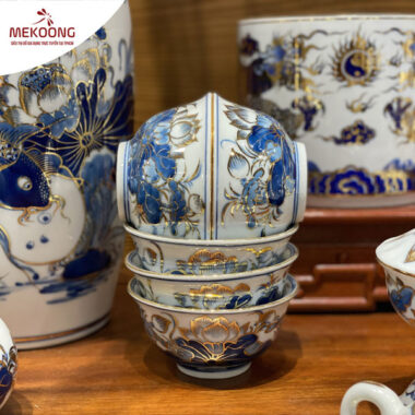 Chén Cúng Sen Vẽ Vàng 24K