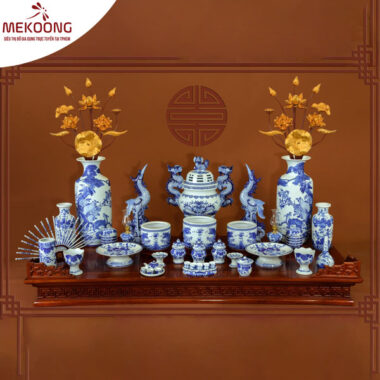 Bộ Đồ Thờ Gia Tiên Men Lam Bát Tràng Bàn Thờ Đại 12