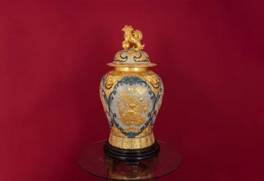 Choé Thờ Men Rạn Bát Tràng Sen Vàng Cao Cấp