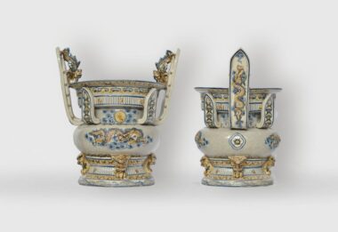 Đỉnh Thờ Men Rạn Bát Tràng