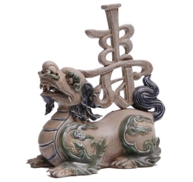 Tượng gốm Nghê Cõng Chữ Thọ - Men Rạn Cổ - Gốm Sứ Bát Tràng | Mekoong