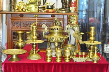 đồ thờ bằng đồng