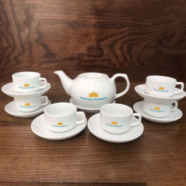 Bộ Ấm Chén Bát Tràng dáng CK nắp bẹt Size lớn 650ml in logo Vietnamairline HG