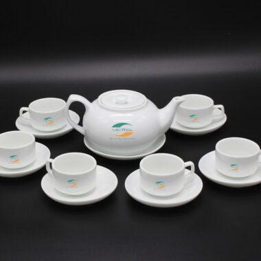 Bộ ấm chén làm quà tặng Bát Tràng dáng dẹt in logo Viettel HG