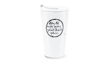 Ly sứ dưỡng sinh 0.48 L + nắp ống hút (K1) - Đây là một giây phút hạnh phúc Quà Tặng Gốm Sứ