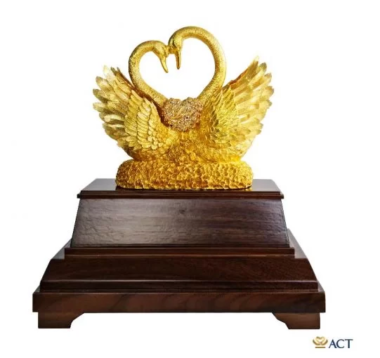 Quà Bảo Hiểm Trang Trí Đôi Hạc Uyên Ương