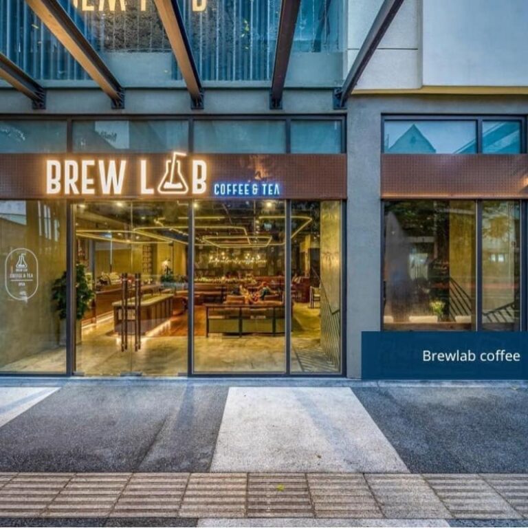 20 Quán Cafe SIÊU ĐẸP Đang Thu Hút Giới Trẻ Sài Gòn