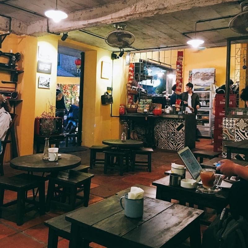 Stepup Coffee - Quán cà phê 24h mở đêm cực yên tĩnh tại Sài Gòn