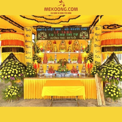 giai dap trang trí bàn thờ đám tang