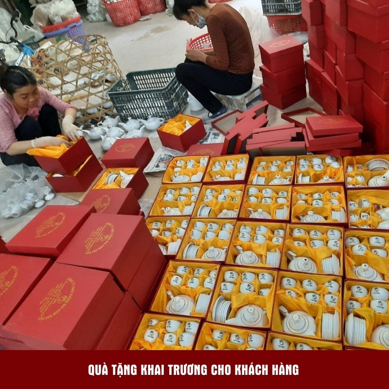 Quà Tặng Khai Trương Cho Khách Hàng Mekoong