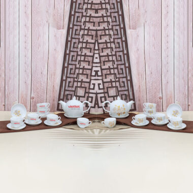 Ấm trà màu trắng họa tiết bông hoa in logo Viettel