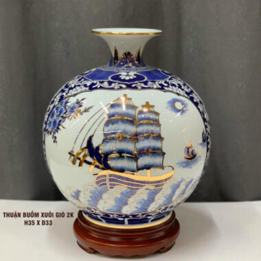 Bình hút tài lộc Bát Tràng buồm xuôi gió