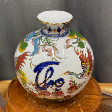 Bình hút tài lộc Bát Tràng in chữ Thọ