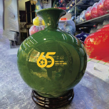 Bình Hút Tài lộc Bát Tràng in Logo Kỷ Niệmpg