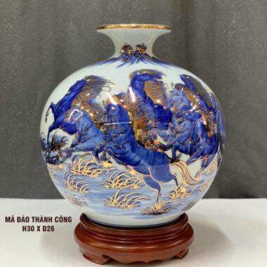 Bình hút tài lộc Bát Tràng mã đáo 2