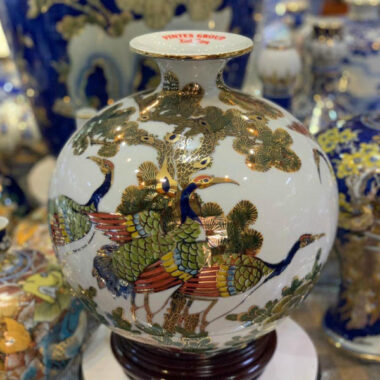 Bình hút tài lộc Bát Tràng quần công phong thủy