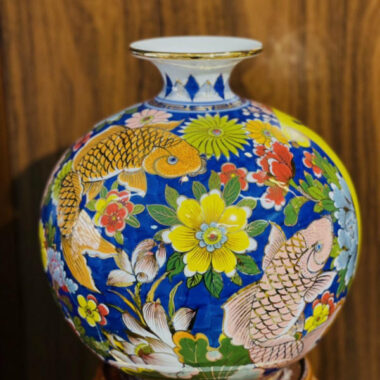 Bình hút tài lộc Bát Tràng quần ngư