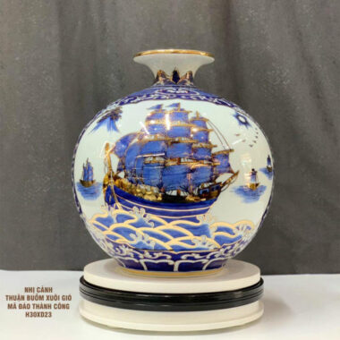 Bình hút tài lộc Bát Tràng thuyền buồm sóng nước