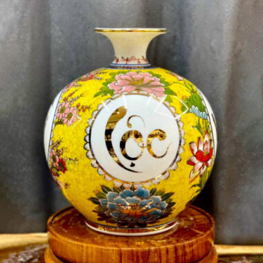 Bình hút tài lộc Bát Tràng vẽ vàng chữ Lộc