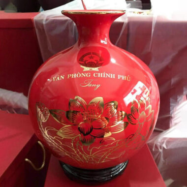 Bình Hút Tài lộc Bát Tràng Vẽ Vàng Logo Văn Phòng Chính Phủ