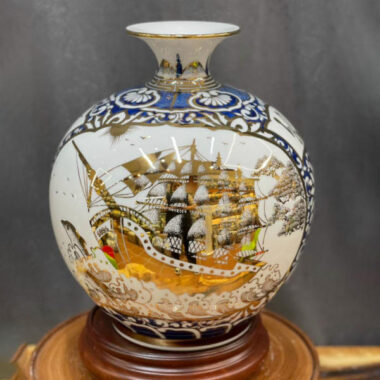 Bình Hút Tài lộc Bát Tràng Vẽ Vàng Thuận Buồm Vàng