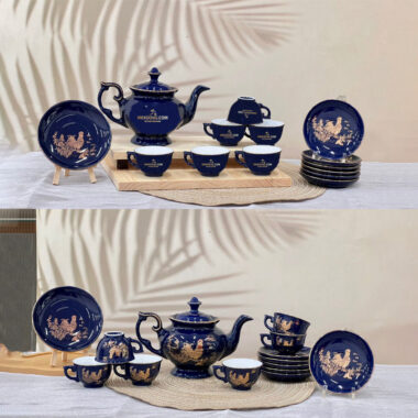 Bộ ấm trà dĩa lót xanh đậm vẽ vàng gà thả vườn - logo Mekoong