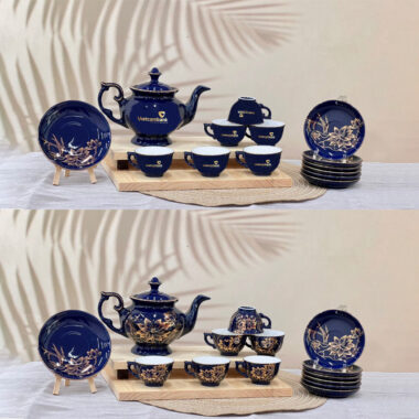 Bộ ấm trà dĩa lót xanh vẽ vàng hoa sen - logo Vietcombank