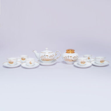 Bộ ấm chén khắc sen vẽ vàng 24k trắng ngà