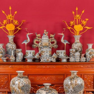 Bộ thờ cúng ngũ sự men rạn đắp nổi giá M452