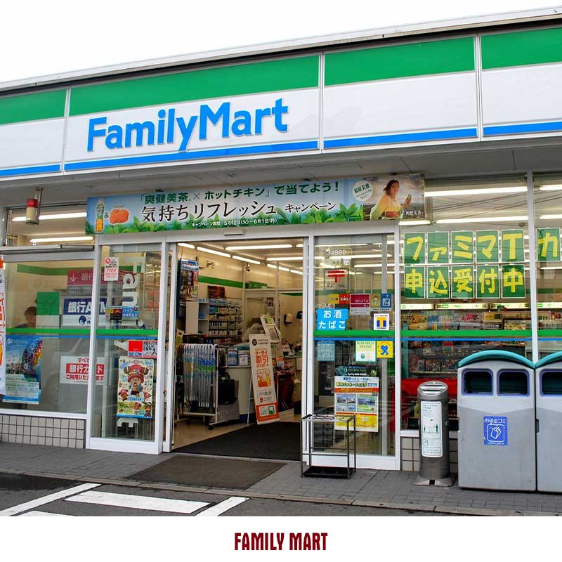 Cửa hàng tiện lợi Family Mart