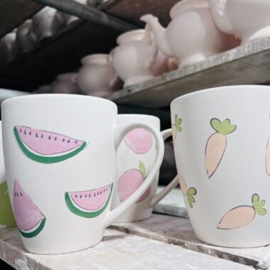 Ly bát tràng họa tiết hoạt họa HT01