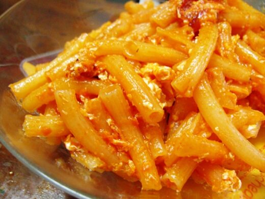 Giới thiệu món nui xào bò trứng