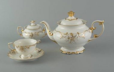 Bộ-trà-1.3-L-Đài-Các-Trang-Trí-Hoa-vàng