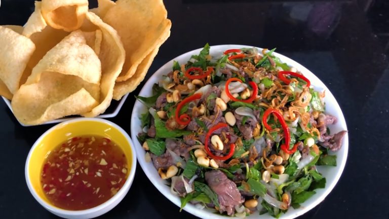 Giới thiệu về món gỏi bò rau râm