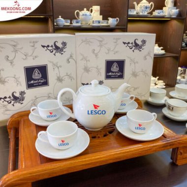Quà Khai trương Ấm Chén In Logo Camellia No.4681 Lesgo HG tặng sếp