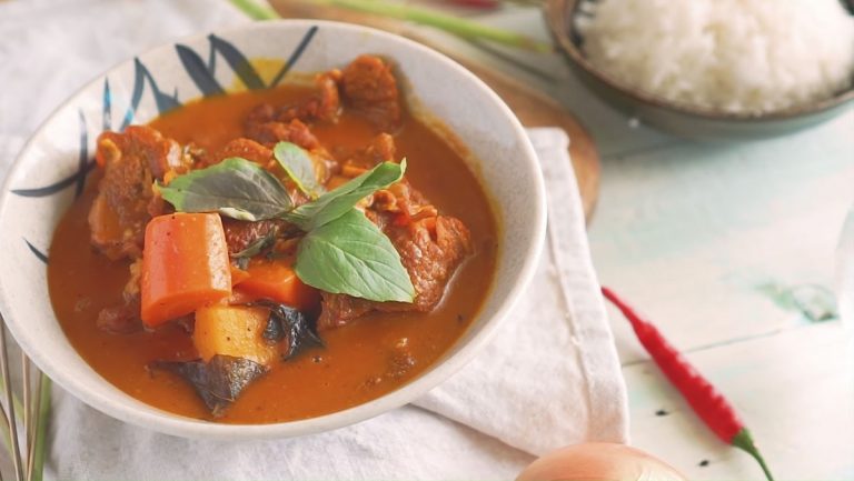 Giới thiệu món cà ri bò miền Nam