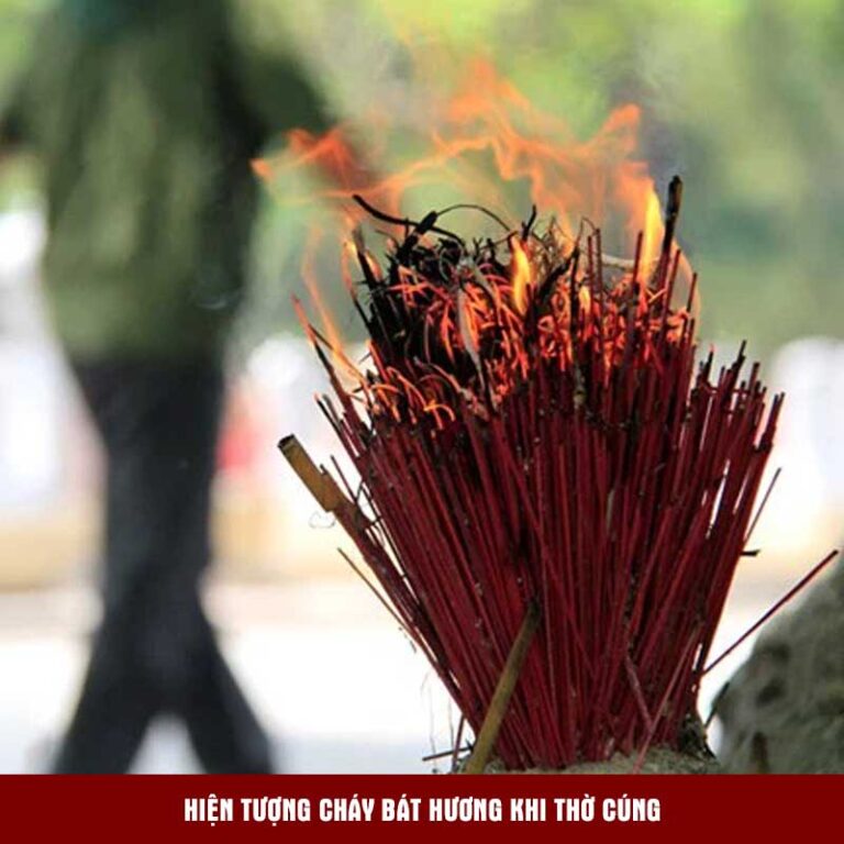 Cháy bát hương đánh con gì Cháy bát nhang là điềm gì