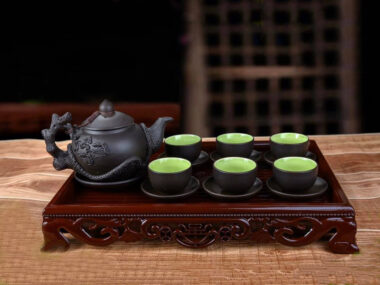 Ấm chén tử sa cổ Tùng Bát Tràng giá rẻ chính hãng