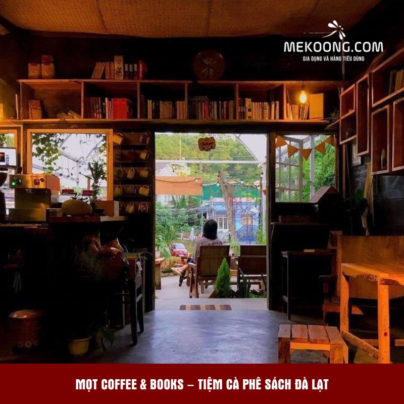 Mọt Coffee & Books – Tiệm cà phê sách Đà Lạt