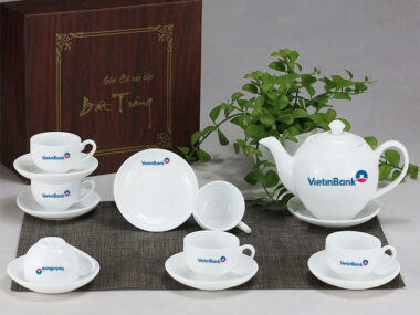 Bộ Ấm Chén In Logo Trắng Bát Tràng Dáng ML