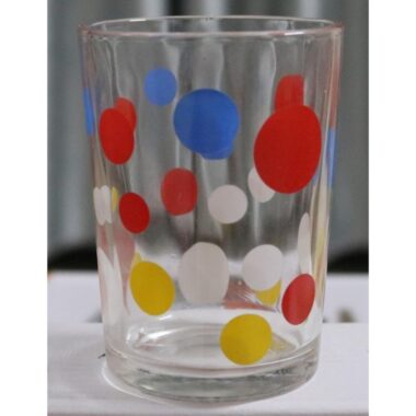 ly thủy tinh chấm bi