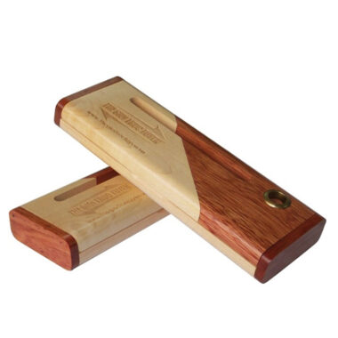 Bút bi in logo quà tặng HBG 03