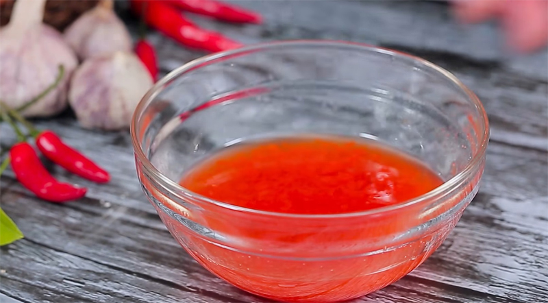 Bước 3: Trộn sốt chua ngọt