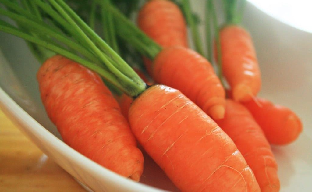 Cách chọn mua cà rốt tươi ngon