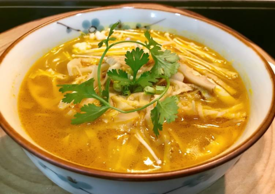 Lưu ý khi làm món canh gà măng khô