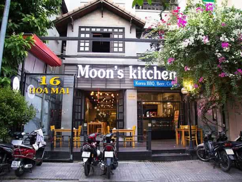 Moon’s Kitchen